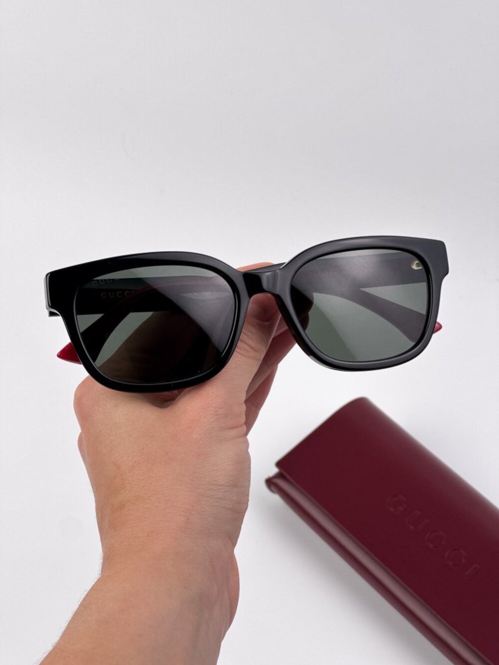 GUCCI GG1872SK 001 BLACK GREEN SQUARE RECTANGLE SUNGLASSES
